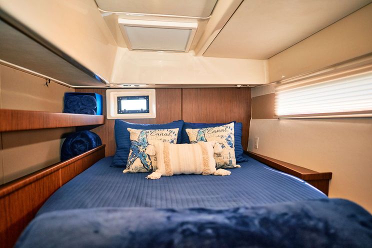 Charter Yacht SECOND STAR - Robertson and Caine 47 - 3 Cabins - Placencia - Belize City