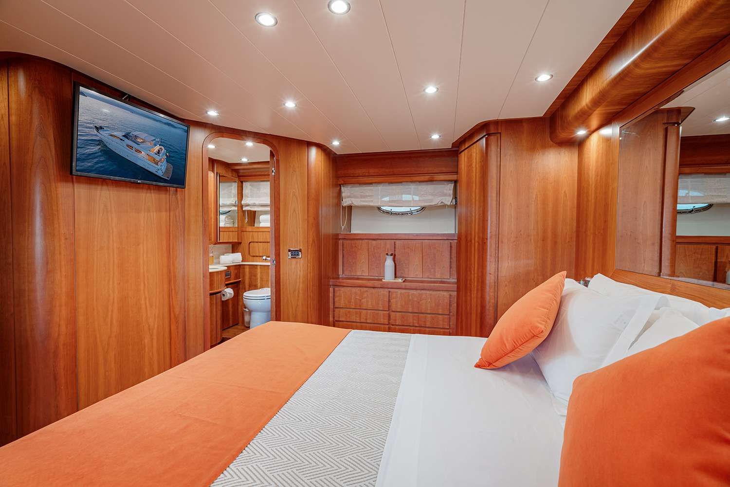 ROCK MOON Posillipo Technema 70 - VIP cabin
