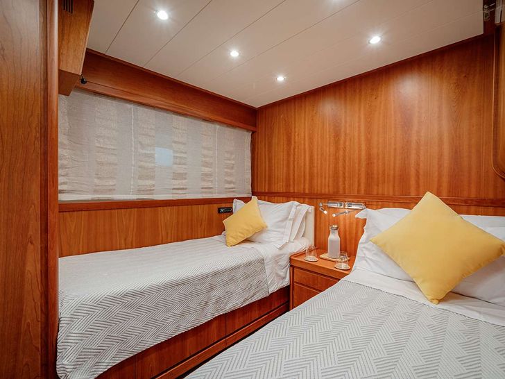 ROCK MOON Posillipo Technema 70 - twin cabin ROCK MOON Posillipo Technema 70 - twin cabin