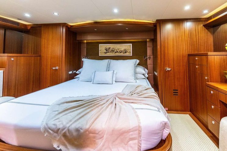 Charter Yacht JUS CHILL'N - Cheoy Lee Bravo 84 - 3 Cabins - Fort Lauderdale - Florida - USA