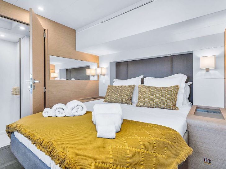 NEOW Fountaine Pajot Alegria 67 - VIP cabin 1 NEOW Fountaine Pajot Alegria 67 - VIP cabin 1