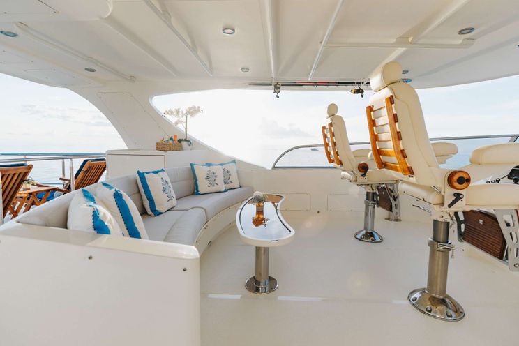 Charter Yacht AURELIA - President 87 - 4 Cabins - Nassau - Exumas - Bahamas