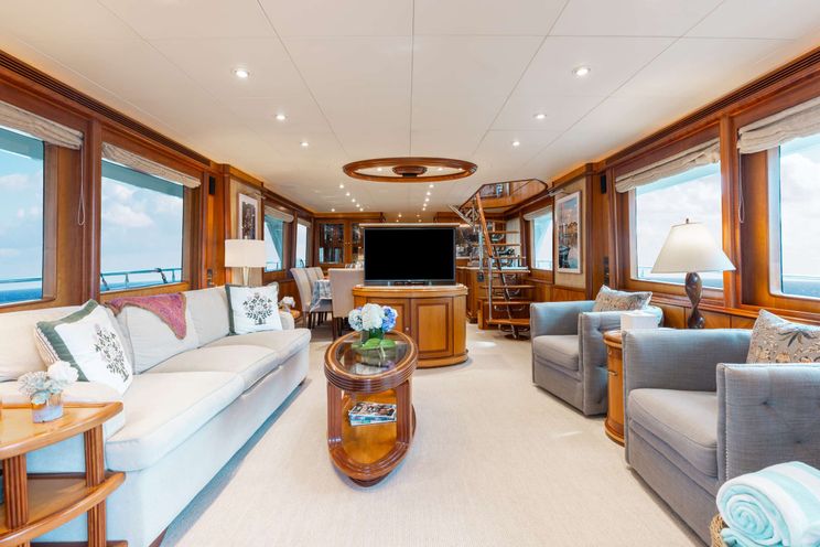 Charter Yacht AURELIA - President 87 - 4 Cabins - Nassau - Exumas - Bahamas
