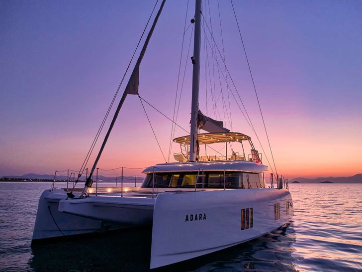 ADARA Sunreef 50 - under the sunset ADARA Sunreef 50 - under the sunset