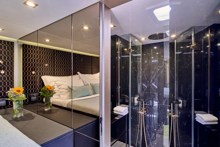 Charter Yacht ADARA - Sunreef 50 - 4 Cabins - Athens - Mykonos - Paros - Cyclades - Greece