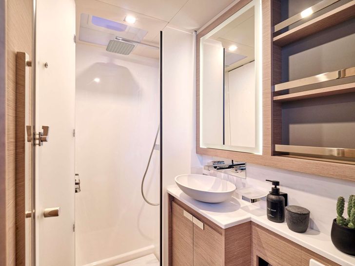 Guest Cabin Bathroom Guest Cabin Bathroom