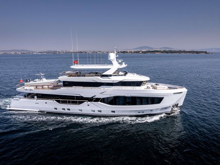 ROCKIT Numarine 37 XP - main profile ROCKIT Numarine 37 XP - main profile