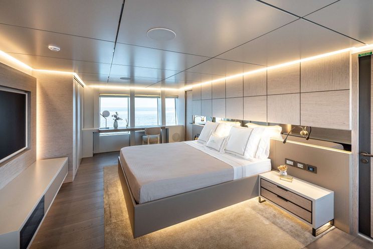 Charter Yacht EAU LA LA - Numarine 37 XP - 5 Cabins - St. Martin - St. Barths - Leewards - Caribbean