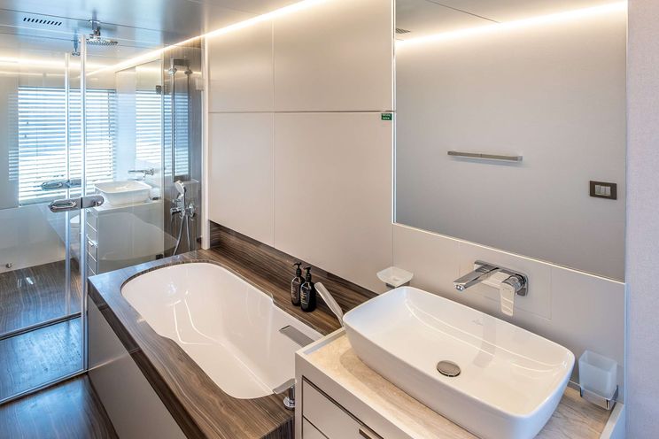 Charter Yacht EAU LA LA - Numarine 37 XP - 5 Cabins - St. Martin - St. Barths - Leewards - Caribbean