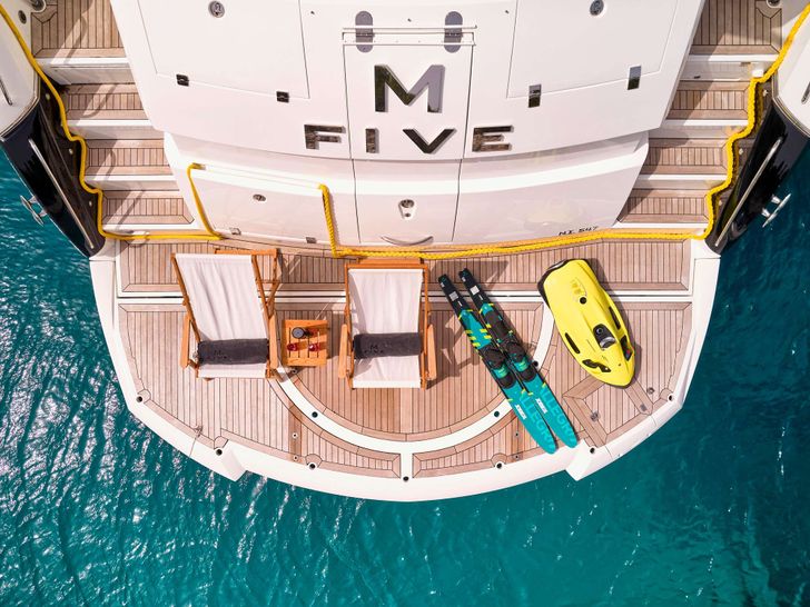 M FIVE Sunseeker 75 Yacht - swim platform with the water toys and foldable chairs M FIVE Sunseeker 75 Yacht - swim platform with the water toys and foldable chairs