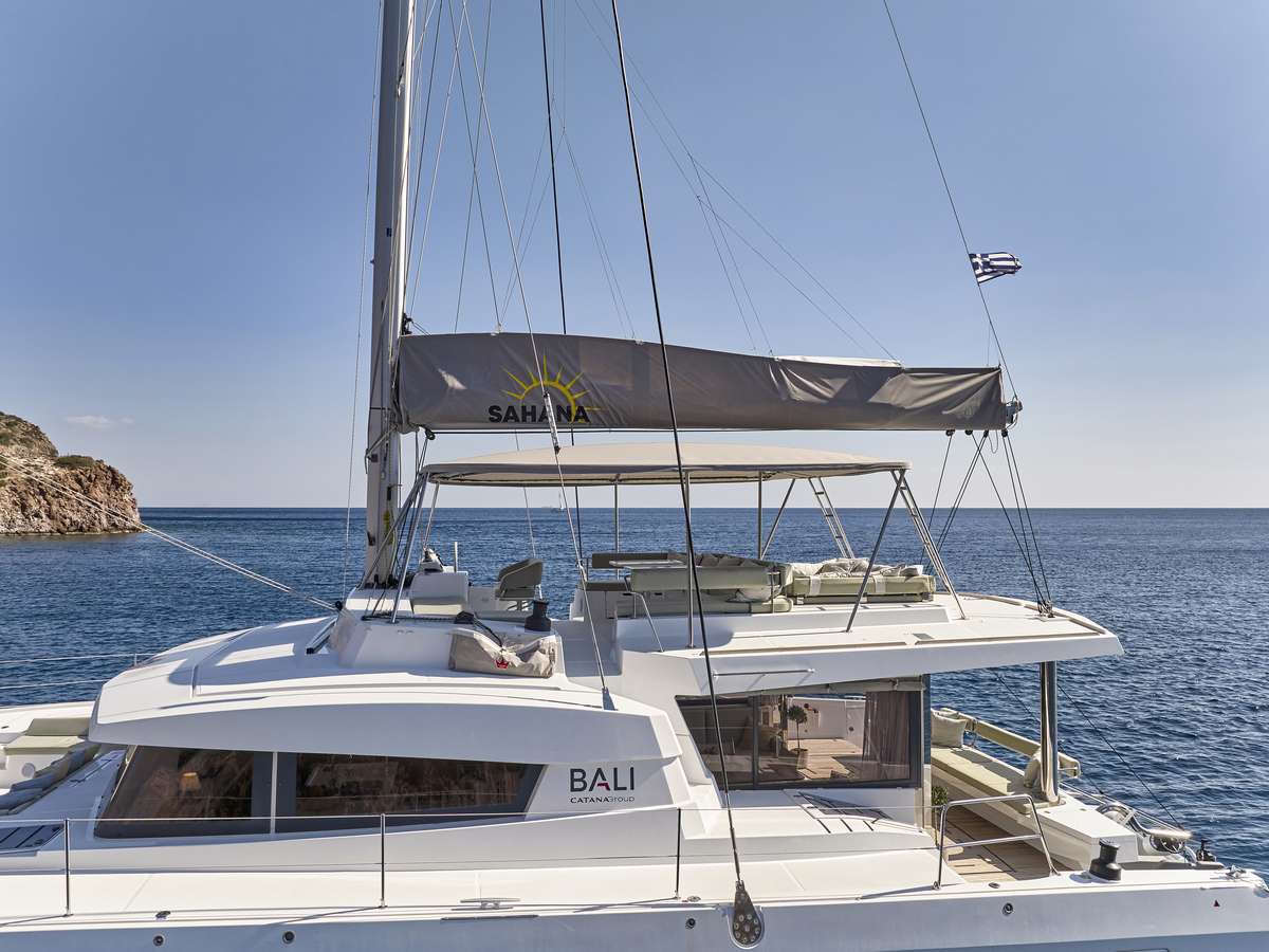 Charter Yacht SAHANA - Bali 5.4 - 4 Cabins - Athens - Mykonos - Paros - Cyclades - Greece