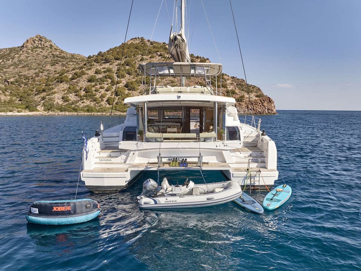 Charter Yacht SAHANA - Bali 5.4 - 4 Cabins - Athens - Mykonos - Paros - Cyclades - Greece