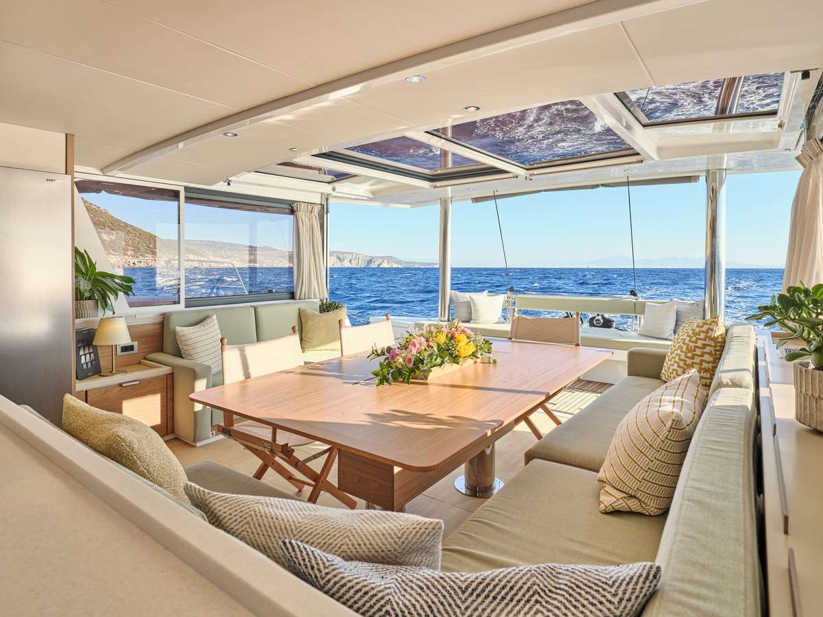 Charter Yacht SAHANA - Bali 5.4 - 4 Cabins - Athens - Mykonos - Paros - Cyclades - Greece