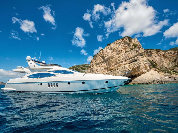 MANU Azimut 68 - side profile MANU Azimut 68 - side profile