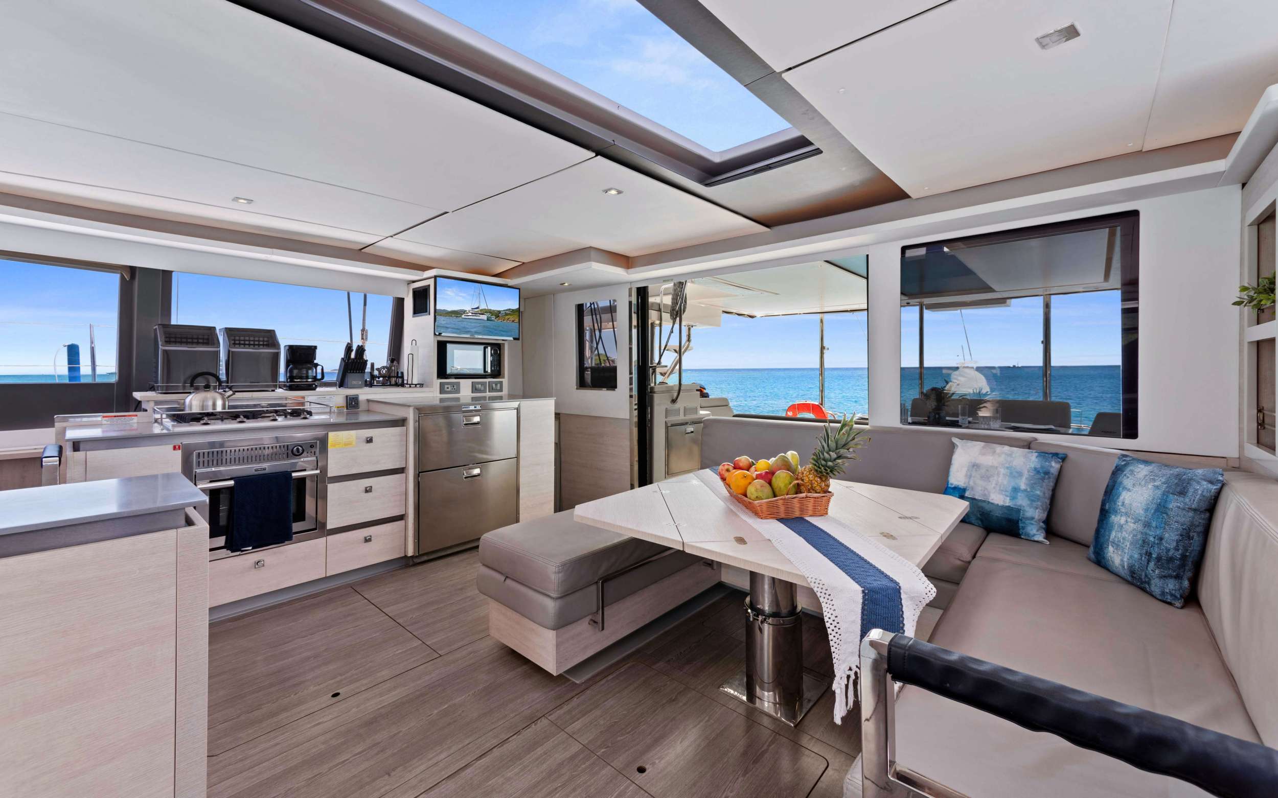 ONE II LOVE Leopard 50 - Saloon Dining and Galley