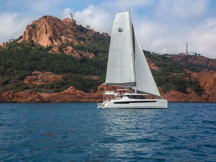 ONE II LOVE Leopard 50 - main profile ONE II LOVE Leopard 50 - main profile