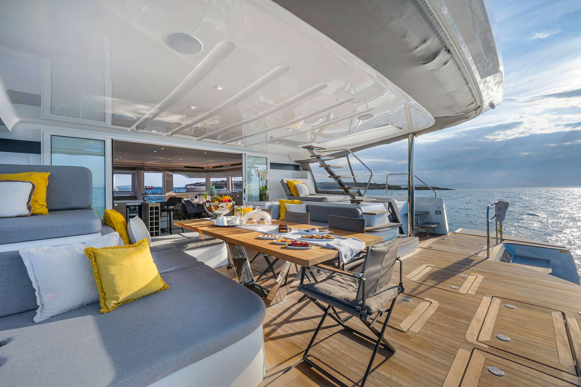 Charter Yacht LADY M - Lagoon 60 - 4 Cabins - Athens - Mykonos - Paros - Cyclades - Greece