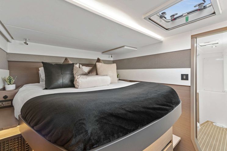 Charter Yacht SOMMER - Leopard 50 ft - 3 Cabins - St Thomas - St Croix - St John - USVI - Caribbean