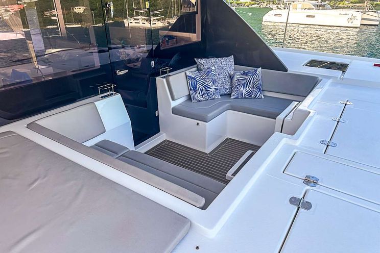 Charter Yacht SOMMER - Leopard 50 ft - 3 Cabins - St Thomas - St Croix - St John - USVI - Caribbean