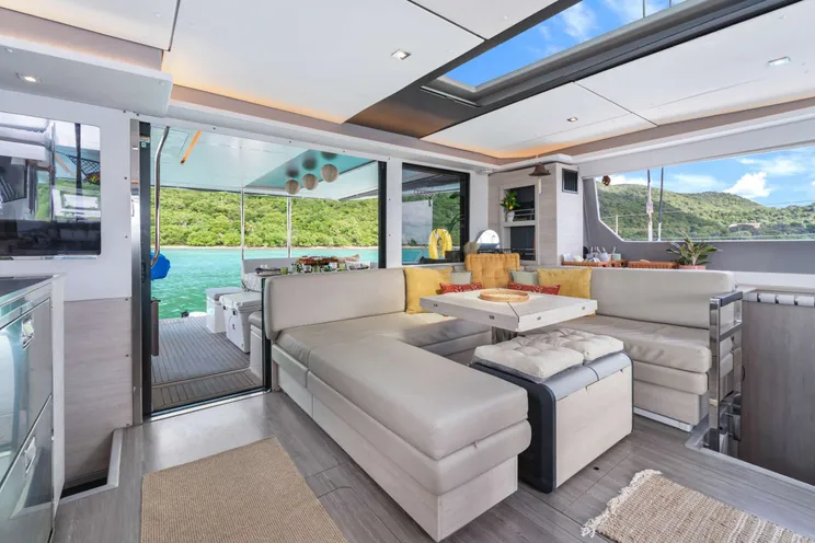 Charter Yacht ONE LOVE - Leopard 50 - 3 Cabins - St Thomas - St John - St Croix - USVI - Caribbean