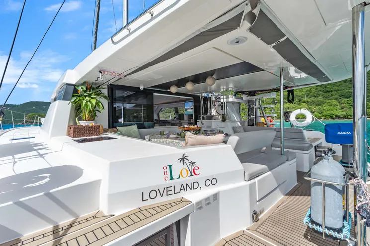 Charter Yacht ONE LOVE - Leopard 50 - 3 Cabins - St Thomas - St John - St Croix - USVI - Caribbean