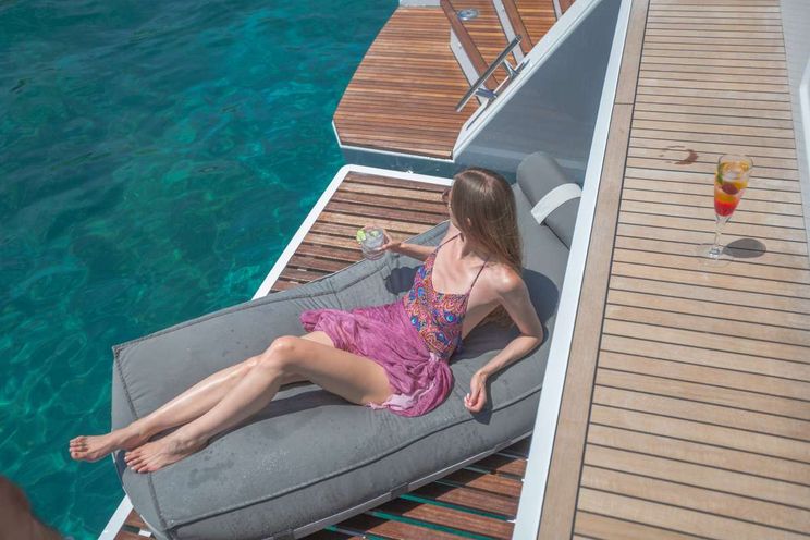 Charter Yacht MAJESTY OF GREECE - Fountaine Pajot Power 67 - 5 Cabins - Nea Peramos - Athens - Mykonos - Paros - Cyclades - Greece