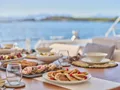 MAJESTY OF GREECE Fountaine Pajot Power 67 - alfresco breakfast MAJESTY OF GREECE Fountaine Pajot Power 67 - alfresco breakfast