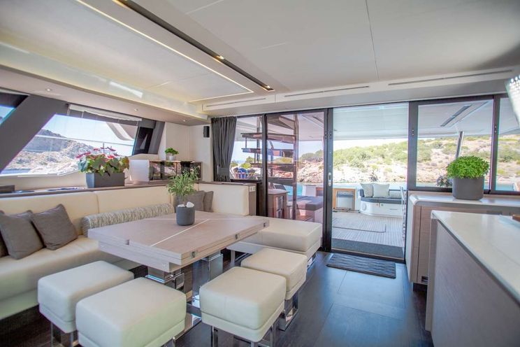 Charter Yacht MAJESTY OF GREECE - Fountaine Pajot Power 67 - 5 Cabins - Nea Peramos - Athens - Mykonos - Paros - Cyclades - Greece