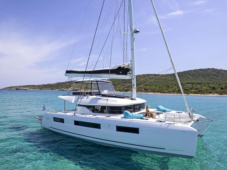 EFFIE STAR Lagoon 51 EFFIE STAR Lagoon 51