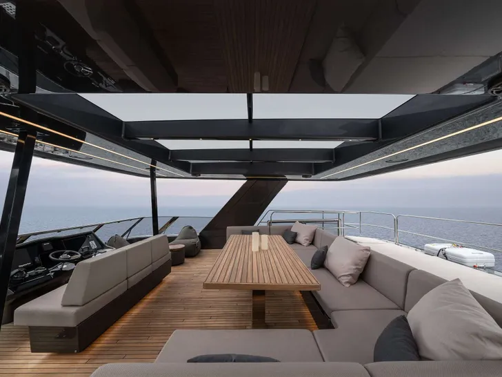 DOUBLE HAPPINESS Sunreef 60 Eco Power - flybridge DOUBLE HAPPINESS Sunreef 60 Eco Power - flybridge