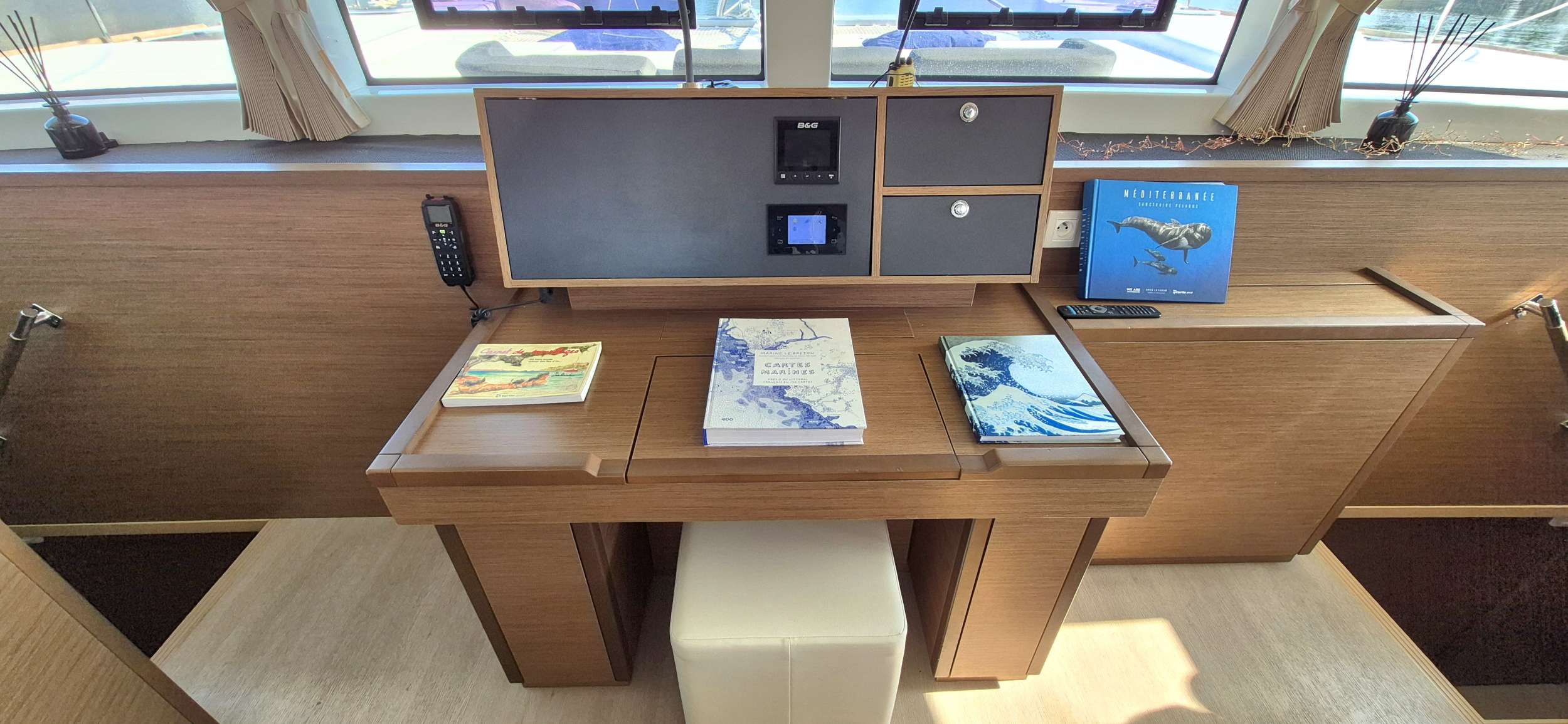 Charter Yacht SÉRÉNITÉ - Lagoon 52 - 4 Cabins - Marseille - Cannes - Monaco - St Tropez - French Riviera