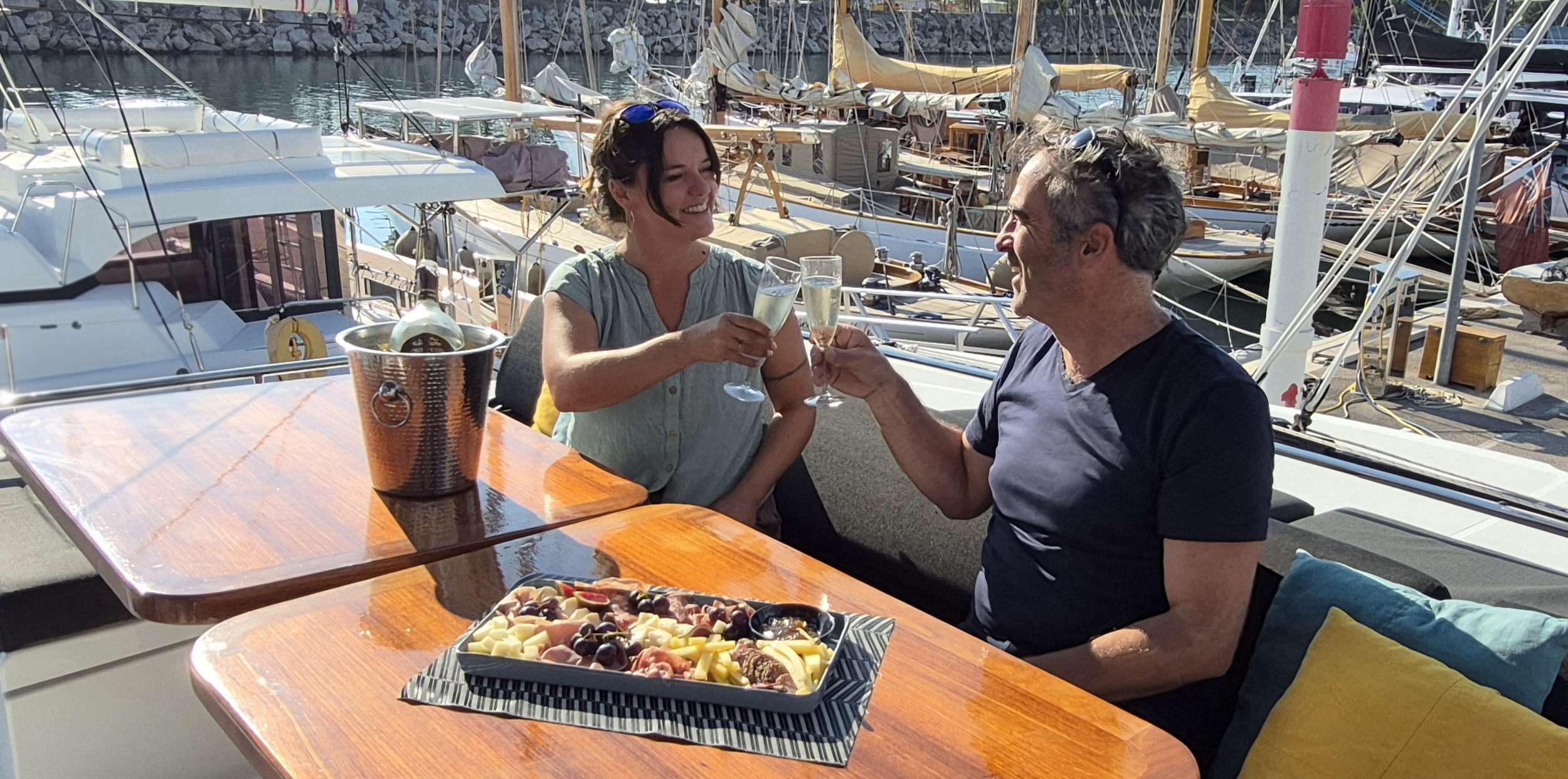 Charter Yacht SÉRÉNITÉ - Lagoon 52 - 4 Cabins - Marseille - Cannes - Monaco - St Tropez - French Riviera