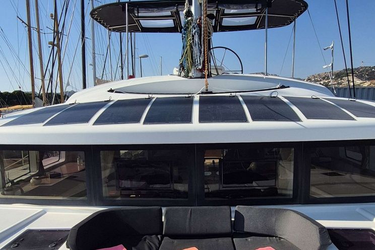 Charter Yacht SÉRÉNITÉ - Lagoon 52 - 4 Cabins - Marseille - Cannes - Monaco - St Tropez - French Riviera