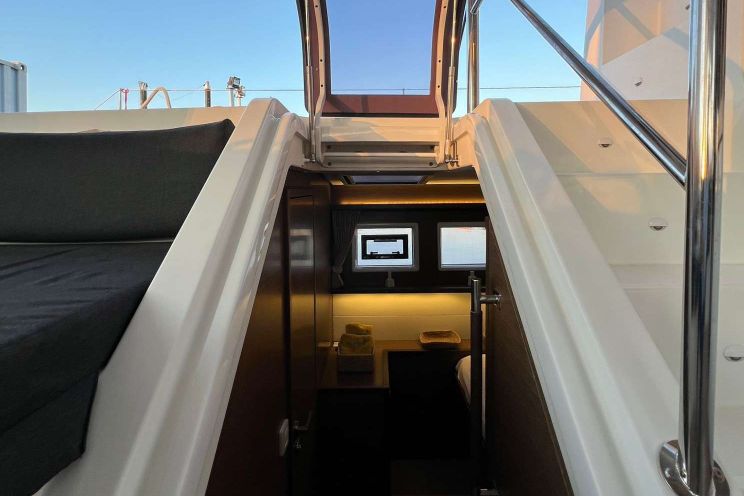 Charter Yacht SÉRÉNITÉ - Lagoon 52 - 4 Cabins - Marseille - Cannes - Monaco - St Tropez - French Riviera