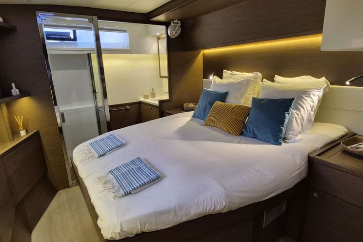 Charter Yacht SÉRÉNITÉ - Lagoon 52 - 4 Cabins - Marseille - Cannes - Monaco - St Tropez - French Riviera