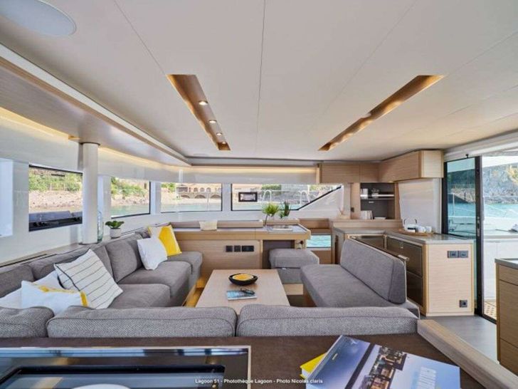 ARANEL Lagoon 51 - saloon ARANEL Lagoon 51 - saloon