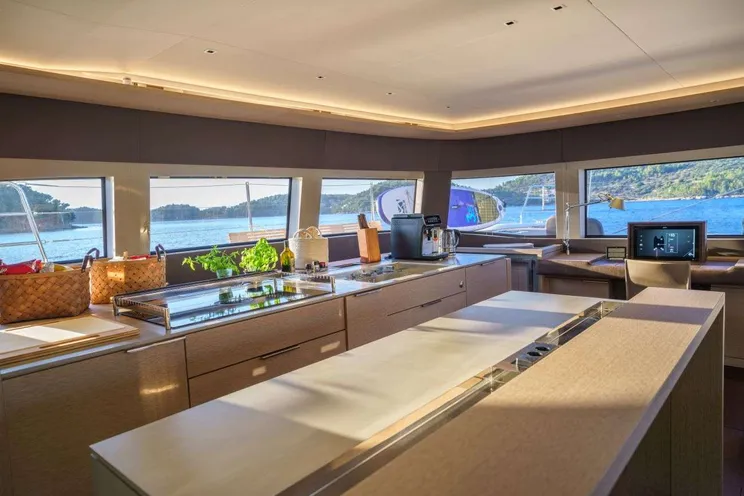 Charter Yacht PALOMA - Lagoon Sixty 4 - 4 Cabins - Tortola - Anegada - Virgin Gorda - BVI