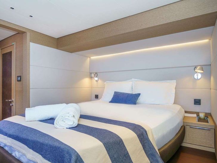 PALOMA Lagoon Sixty 5 - VIP cabin PALOMA Lagoon Sixty 5 - VIP cabin