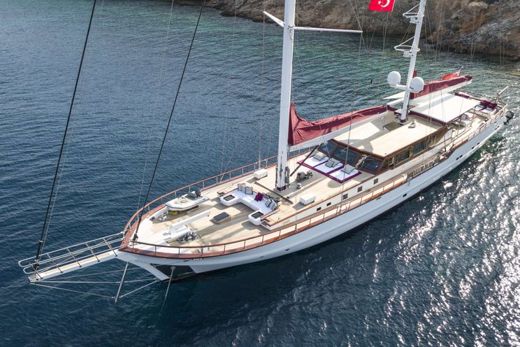 Charter Yacht THAT'S AMORE - Bodrum Shipyard 42m - 6 Cabins - Rhodes - Athens - Mykonos - Paros - Cyclades - Greece