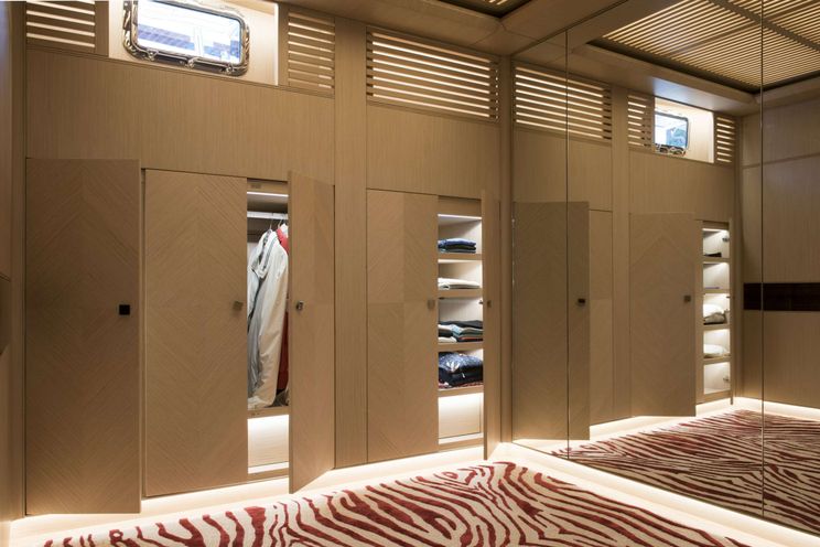 Charter Yacht THAT'S AMORE - Bodrum Shipyard 42m - 6 Cabins - Rhodes - Athens - Mykonos - Paros - Cyclades - Greece