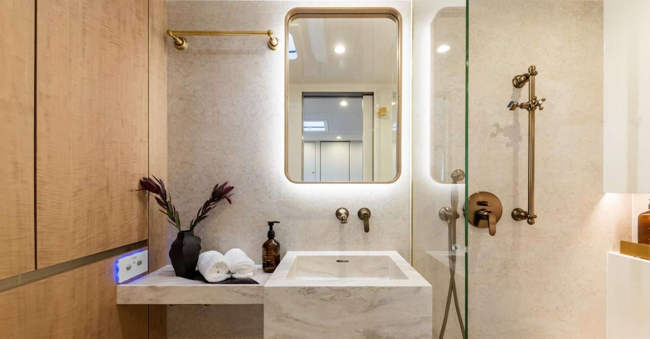 Charter Yacht SPICE OF LIFE - Sunreef 60 - 3 Cabins - Athens - Mykonos - Paros - Cyclades - Greece