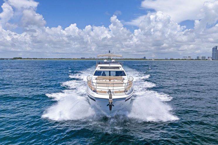 Charter Yacht FANTASTIC - Azimut 77S - 4 Cabins - Miami - Florida East Coast - USA
