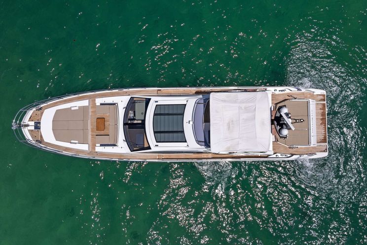 Charter Yacht FANTASTIC - Azimut 77S - 4 Cabins - Miami - Florida East Coast - USA