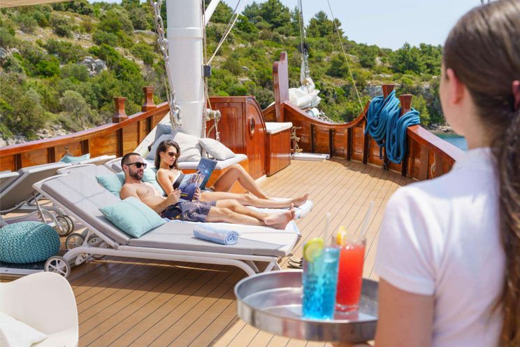 Charter Yacht GREEN RAY - Custom 28m - 6 Cabins - Split - Dubrovnik - Hvar - Trogir - Croatia