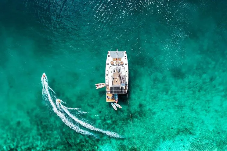 Charter Yacht STAND BY ONE - Fountaine Pajot Saba 50 - 5 Cabins - St Thomas - Tortola - BVI