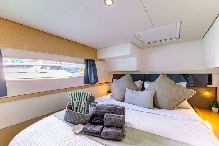 Charter Yacht STAND BY ONE - Fountaine Pajot Saba 50 - 5 Cabins - St Thomas - Tortola - BVI