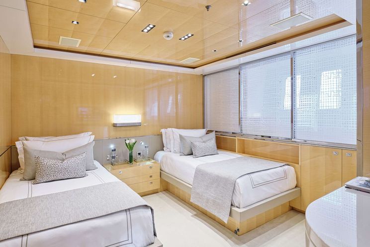 Charter Yacht LA PELLEGRINA 1 - Couach 5000 Fly - 6 Cabins - Athens - Mykonos - Paros - Cyclades - Greece