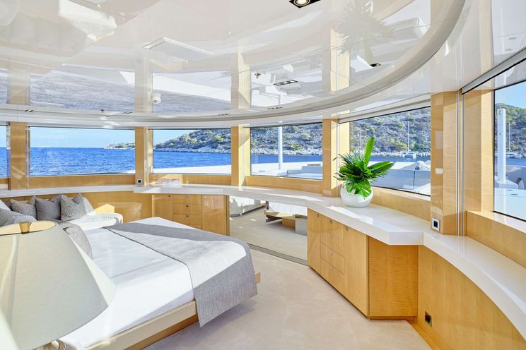 Charter Yacht LA PELLEGRINA 1 - Couach 5000 Fly - 6 Cabins - Athens - Mykonos - Paros - Cyclades - Greece