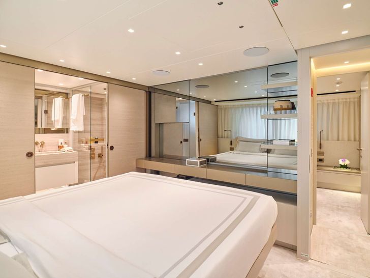 MARY Sanlorenzo SL106 - VIP cabin 2 MARY Sanlorenzo SL106 - VIP cabin 2