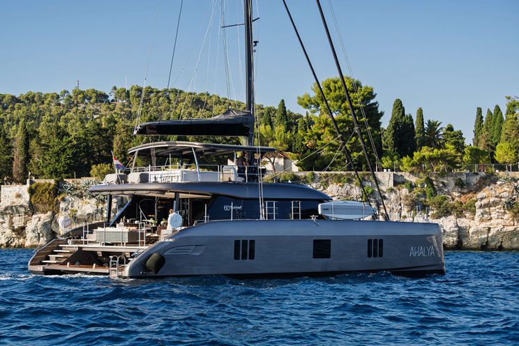 Charter Yacht AHALYA - Sunreef 60 - 4 Cabins - Split - Dubrovnik - Hvar - Croatia